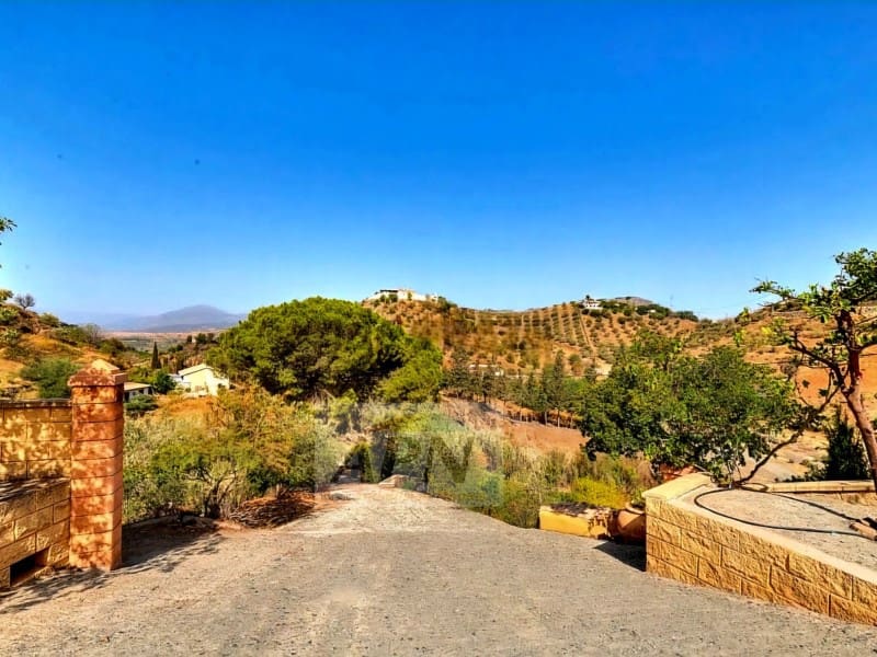 4 soveværelse Finca/Landehus til salg i Alora - € 255.000 (Ref: 8508991)