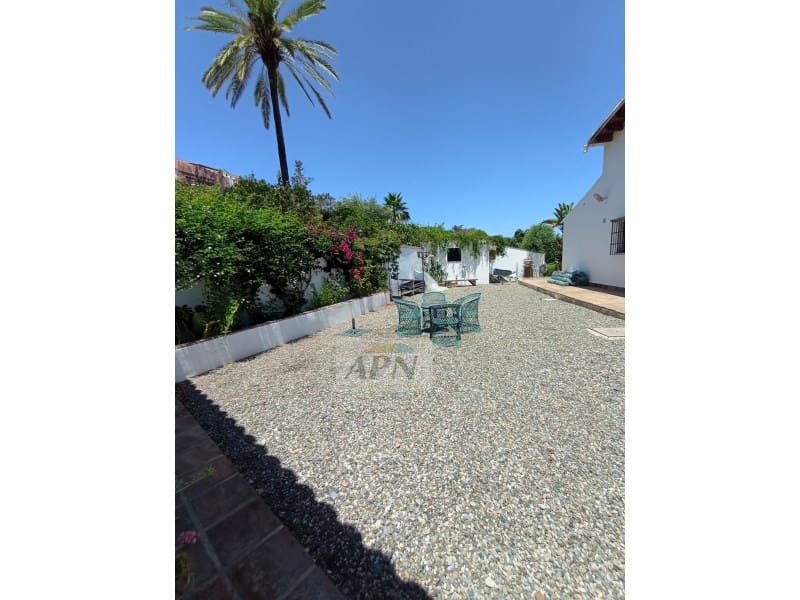 3 soveværelse Finca/Landehus til salg i Alora med swimmingpool - € 458.000 (Ref: 8508992)