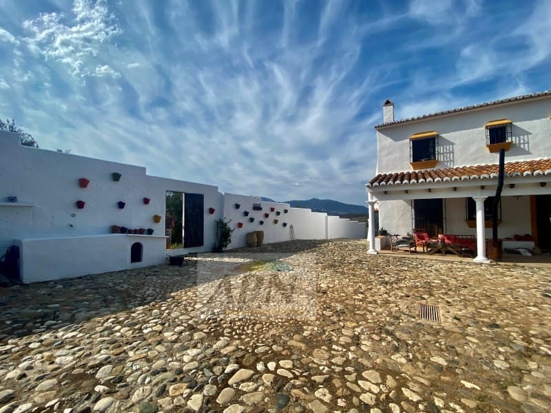 4 soverom Finca/Herregård til salgs i Alora - € 685 000 (Ref: 8532135)