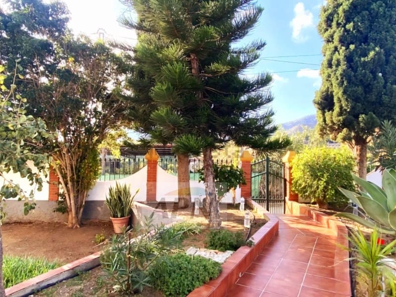 Finca/Casa Rural de 3 habitaciones en Alora en venta - 310.000 € (Ref: 8551138)