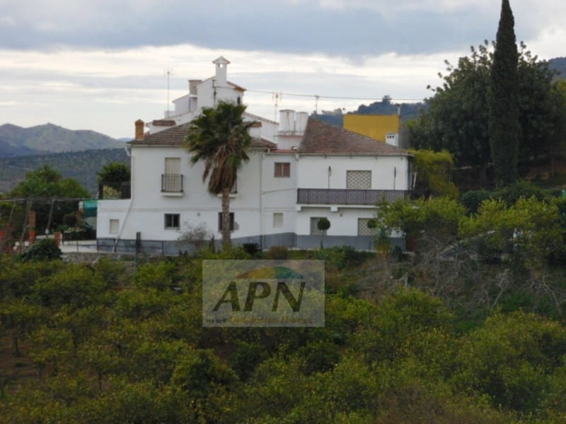 7 soverom Finca/Herregård til salgs i Alora med svømmebasseng - € 250 000 (Ref: 8660731)