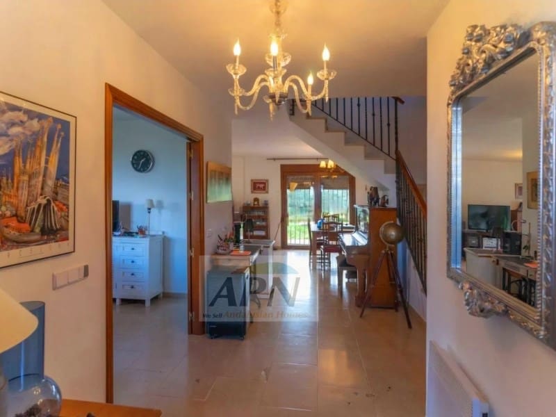 5 soveværelse Finca/Landehus til salg i Alora - € 350.000 (Ref: 8694822)