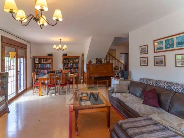 5 soveværelse Finca/Landehus til salg i Alora - € 350.000 (Ref: 8694822)