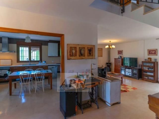 5 soveværelse Finca/Landehus til salg i Alora - € 350.000 (Ref: 8694822)