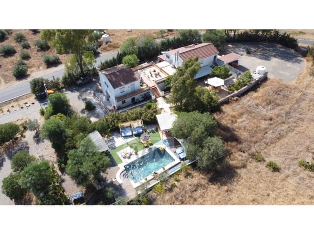 9 soveværelse Finca/Landehus til salg i Alora - € 578.000 (Ref: 8865663)