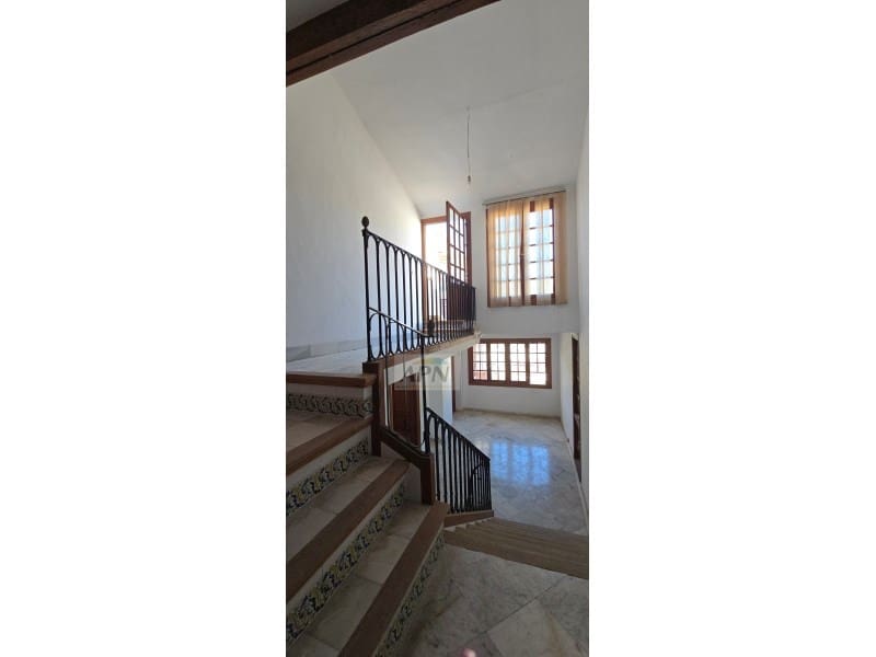 7 soveværelse Byhus til salg i Alora - € 425.000 (Ref: 8913327)