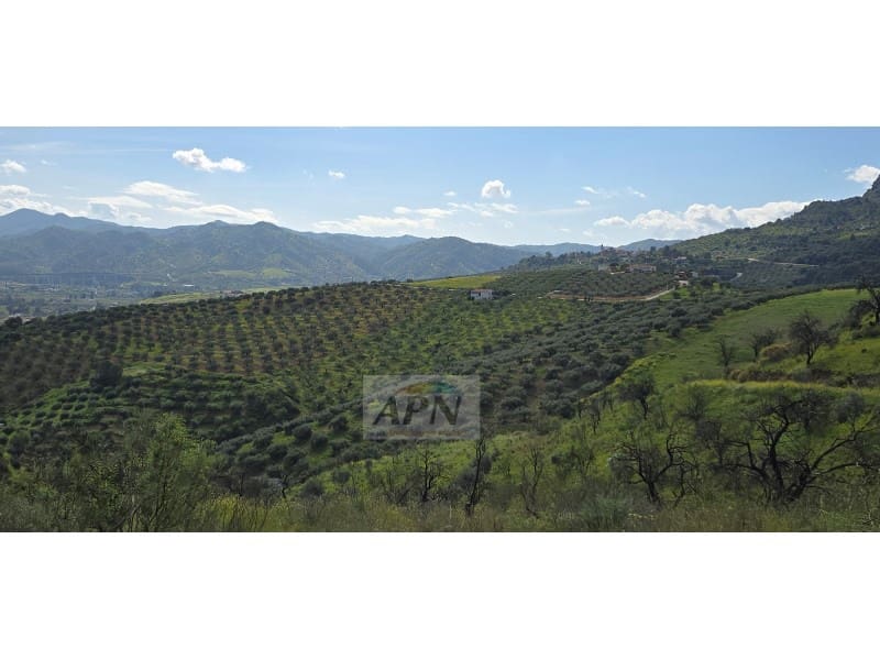 Grunde uden byggetilladelser til salg i Alora - € 170.000 (Ref: 8921421)