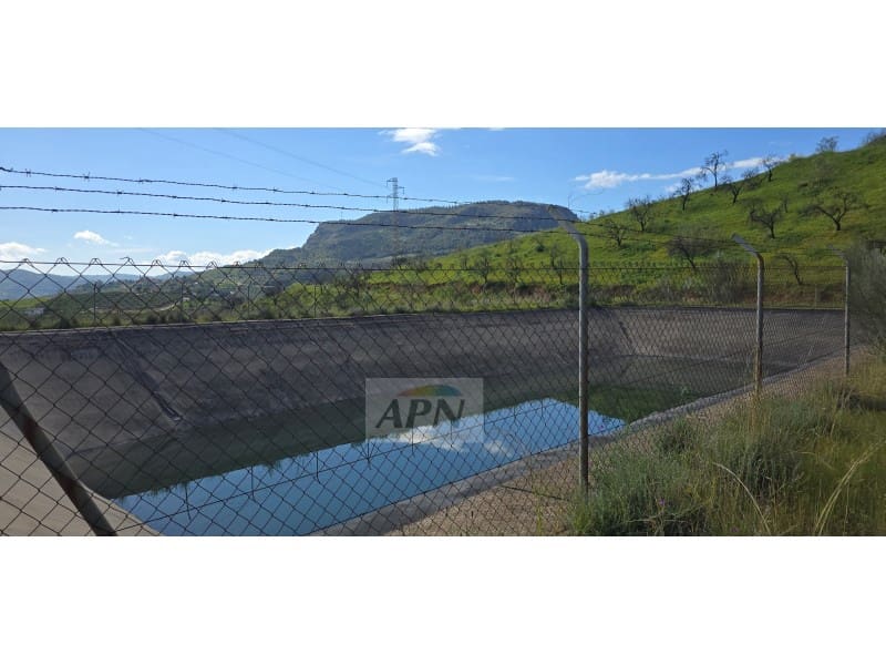 Grunde uden byggetilladelser til salg i Alora - € 170.000 (Ref: 8921421)