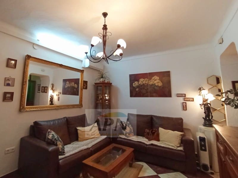 3 soveværelse Byhus til salg i Pizarra - € 252.000 (Ref: 8923915)