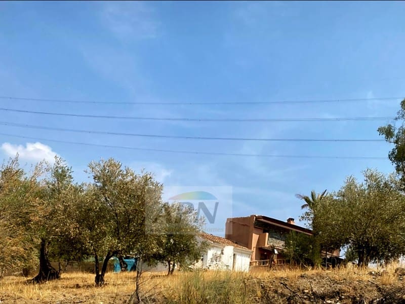 Grunde uden byggetilladelser til salg i Alora - € 43.000 (Ref: 8929130)