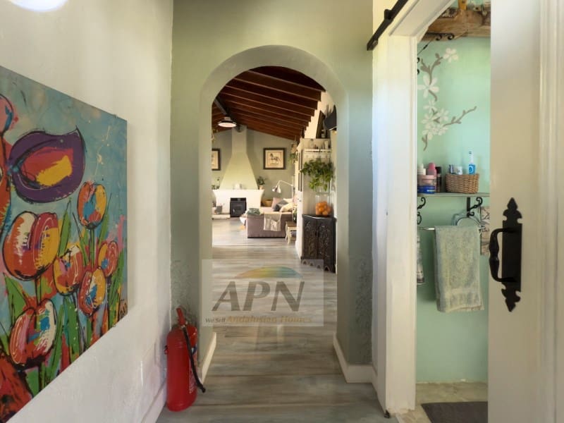 3 slaapkamer Finca/Landhuis te koop in Pizarra - € 390.000 (Ref: 8944253)