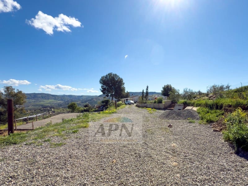 3 slaapkamer Finca/Landhuis te koop in Pizarra - € 390.000 (Ref: 8944253)