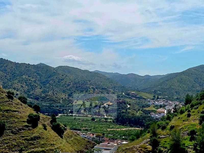 4 soveværelse Byhus til salg i Alora - € 125.000 (Ref: 8944254)