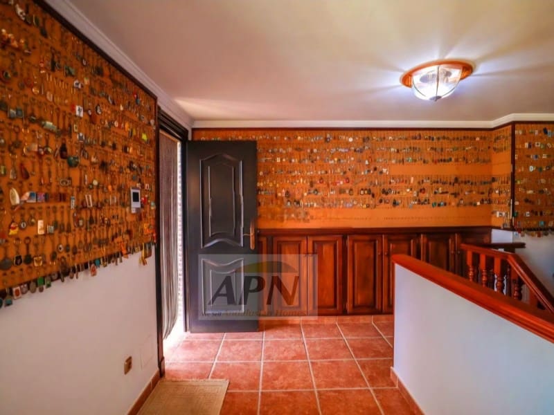 4 soveværelse Byhus til salg i Pizarra med swimmingpool garage - € 740.000 (Ref: 8968702)