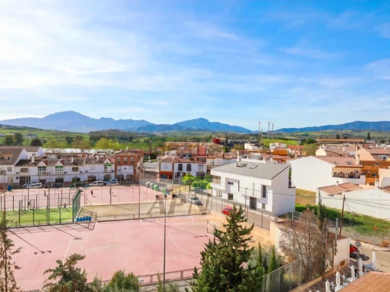 4 soveværelse Byhus til salg i Pizarra med swimmingpool garage - € 740.000 (Ref: 8968702)