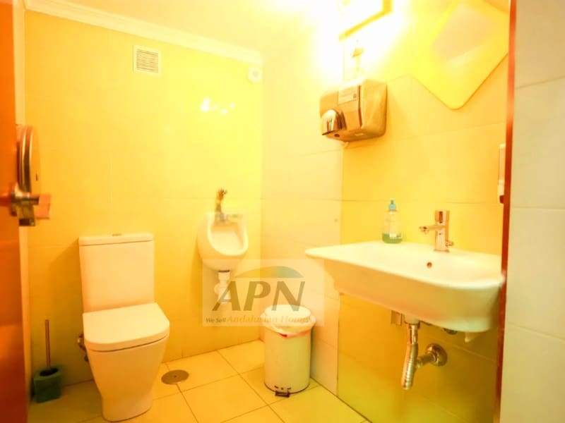 4 soveværelse Byhus til salg i Pizarra med swimmingpool garage - € 740.000 (Ref: 8968702)