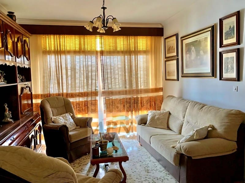 3 soveværelse Byhus til salg i Alora - € 232.000 (Ref: 9029964)