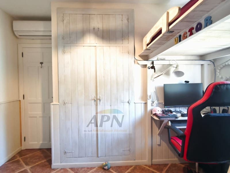 3 soveværelse Lejlighed til salg i Torremolinos - € 445.000 (Ref: 9107826)