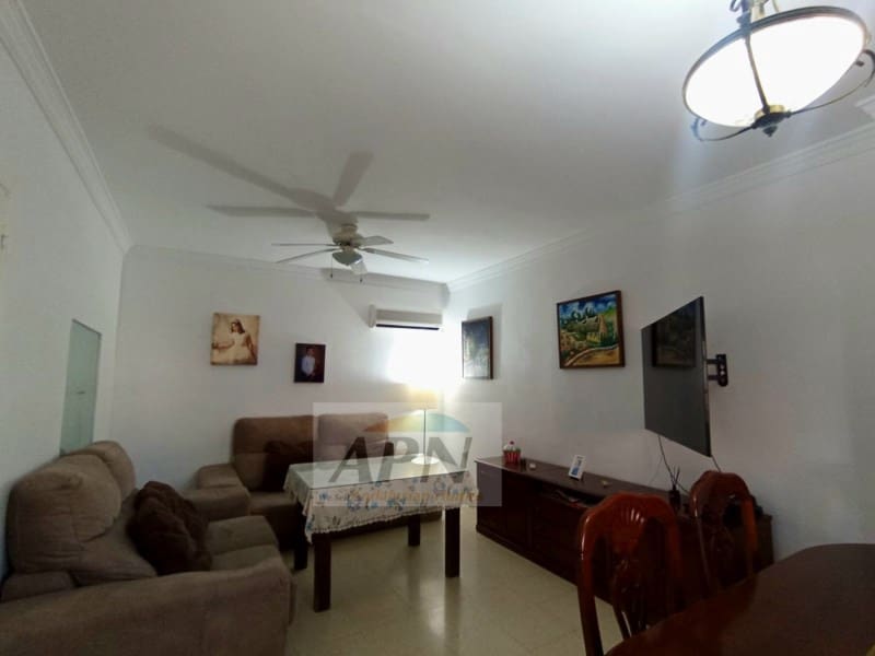 4 soveværelse Byhus til salg i Pizarra - € 295.000 (Ref: 9130837)