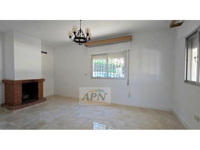 3 soveværelse Finca/Landehus til salg i Alora med swimmingpool - € 370.000 (Ref: 9231011)