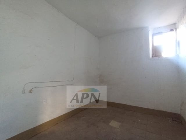 3 sypialnia Dom na sprzedaż w Alora - 68 000 € (Ref: 9233043)