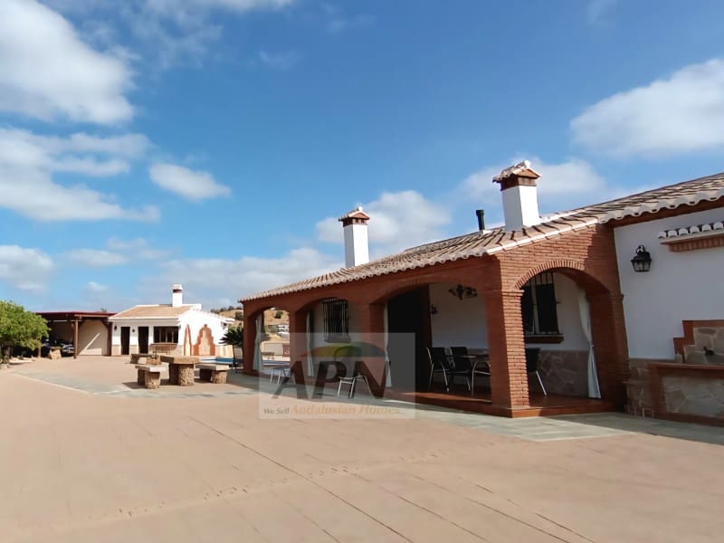 3 soverom Finca/Herregård til salgs i Alora med svømmebasseng - € 520 000 (Ref: 9247671)