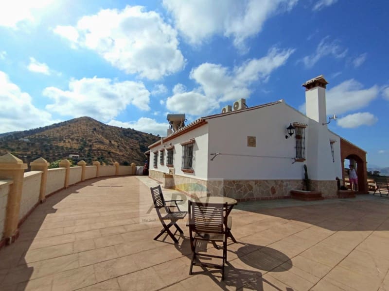 3 soverom Finca/Herregård til salgs i Alora med svømmebasseng - € 520 000 (Ref: 9247671)