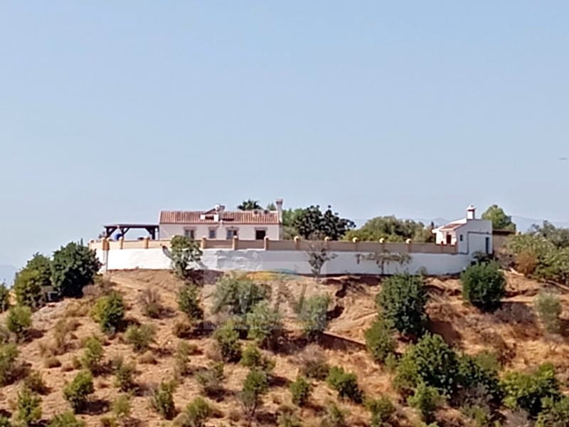 3 soverom Finca/Herregård til salgs i Alora med svømmebasseng - € 520 000 (Ref: 9247671)