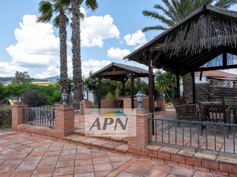 4 slaapkamer Finca/Landhuis te koop in Pizarra - € 450.000 (Ref: 9294445)