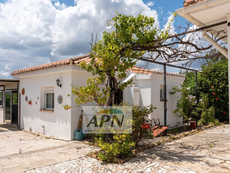 4 slaapkamer Finca/Landhuis te koop in Pizarra - € 450.000 (Ref: 9294445)