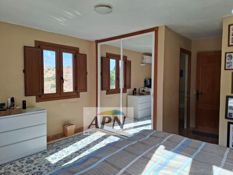 3 sypialnia Finka/Dom wiejski na sprzedaż w Alora - 399 000 € (Ref: 9306399)