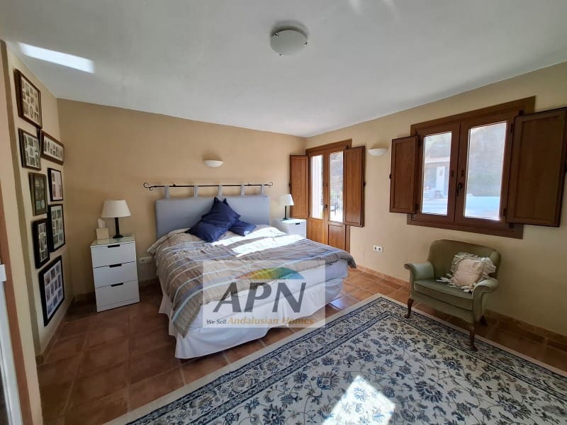 3 sypialnia Finka/Dom wiejski na sprzedaż w Alora - 399 000 € (Ref: 9306399)