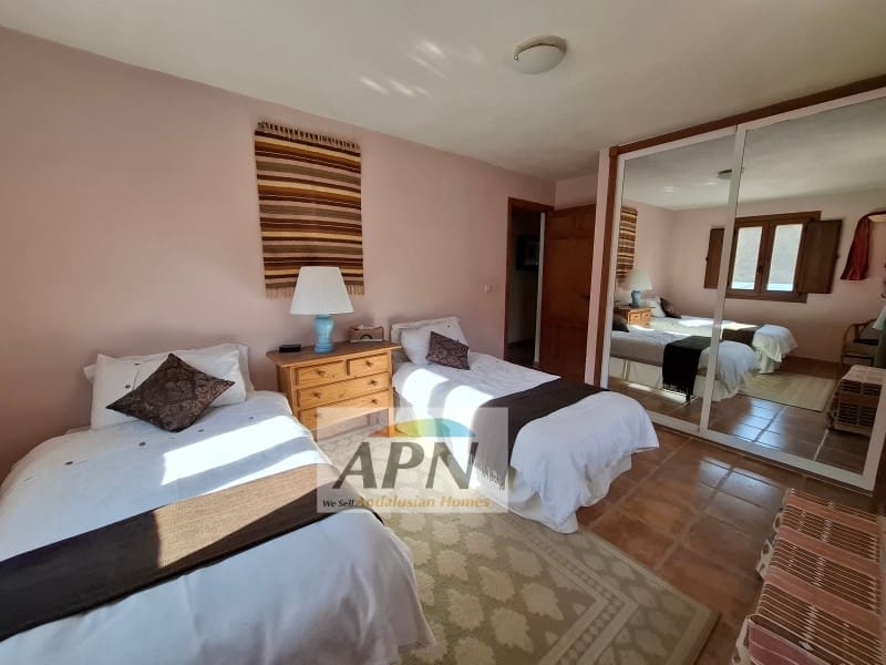 3 sypialnia Finka/Dom wiejski na sprzedaż w Alora - 399 000 € (Ref: 9306399)