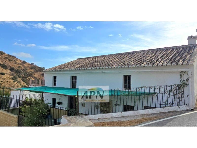 6 soveværelse Finca/Landehus til salg i Alora - € 175.000 (Ref: 9317765)