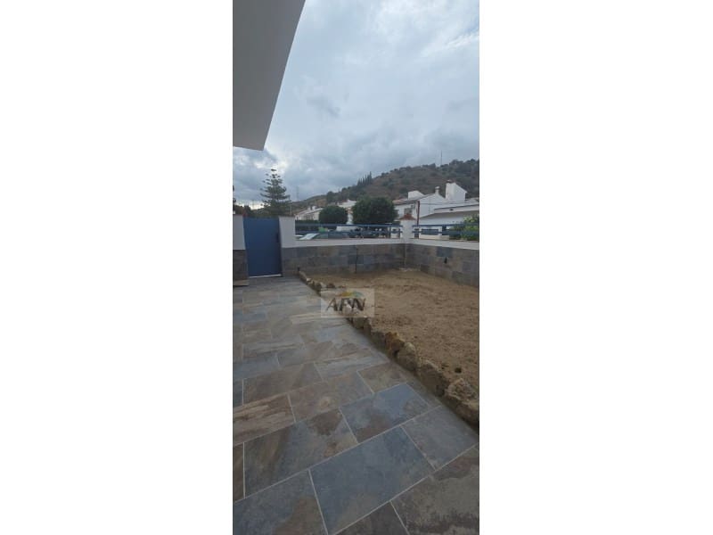 2 soveværelse Lejlighed til leje i Alora - € 800 (Ref: 9379138)