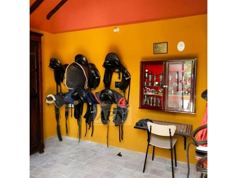 4 soveværelse Finca/Landehus til salg i Moron de la Frontera - € 795.000 (Ref: 9396582)