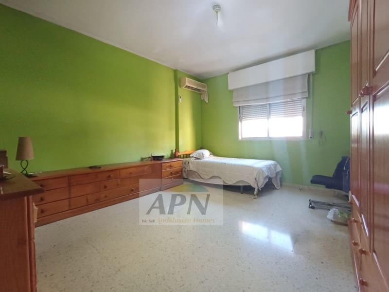 4 Zimmer Apartment zu verkaufen in Pizarra - 190.000 € (Ref: 9440646)