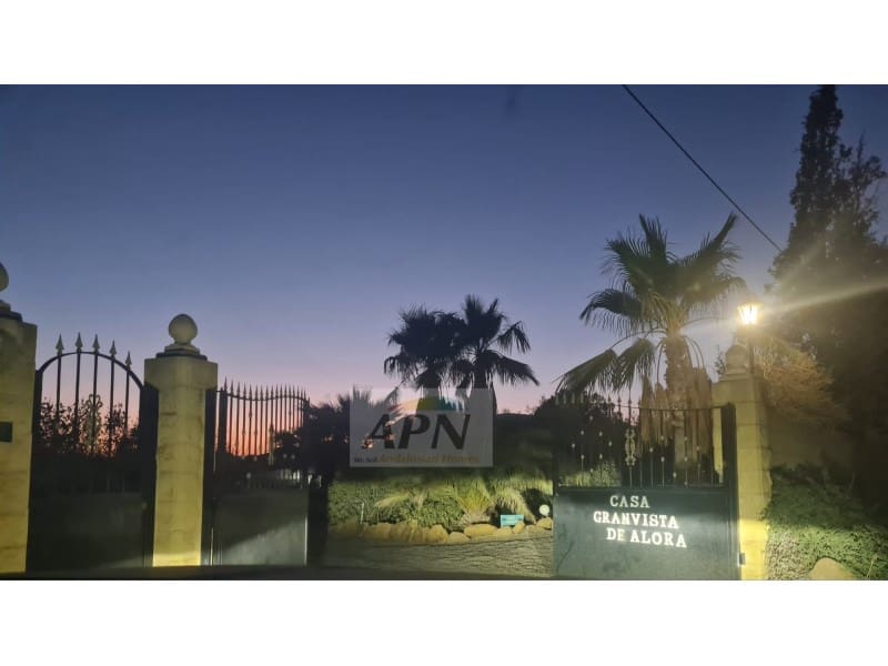 7 quarto Quinta/Casa Rural para venda em Alora com piscina - 595 000 € (Ref: 9462463)