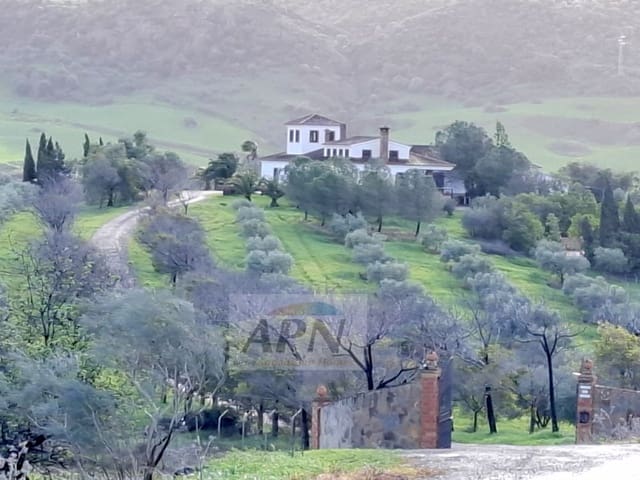 7 bedroom Finca/Country House for sale in Alora - € 1,390,000 (Ref: 9616188)