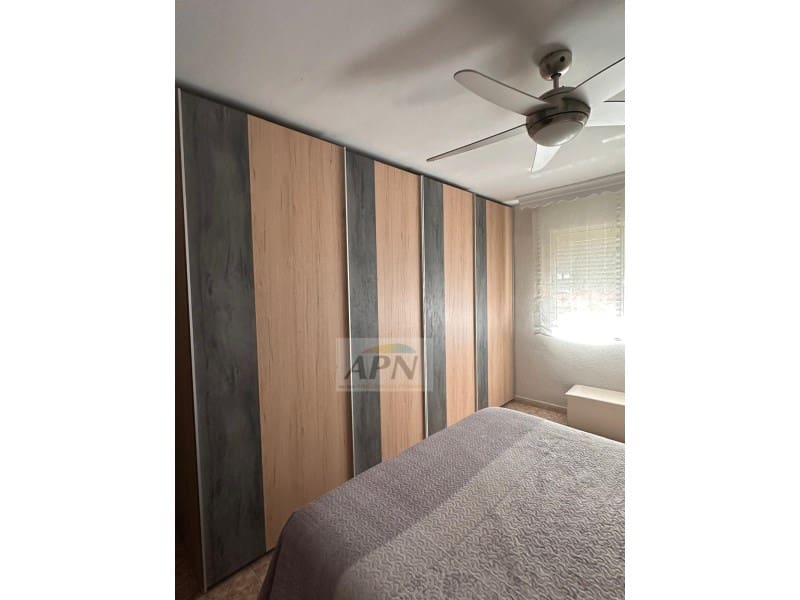 4 soveværelse Lejlighed til salg i Malaga by - € 390.000 (Ref: 9732014)