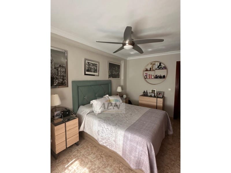 4 soveværelse Lejlighed til salg i Malaga by - € 390.000 (Ref: 9732014)