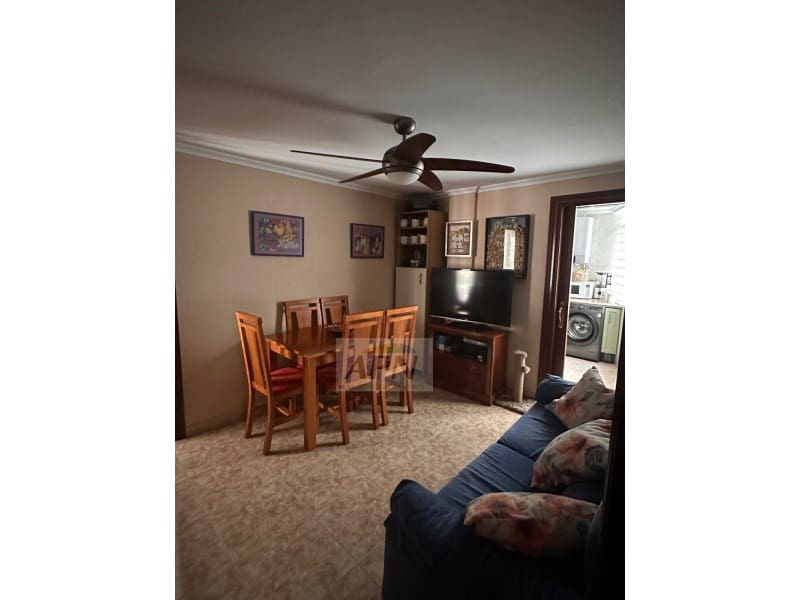 4 soveværelse Lejlighed til salg i Malaga by - € 390.000 (Ref: 9732014)