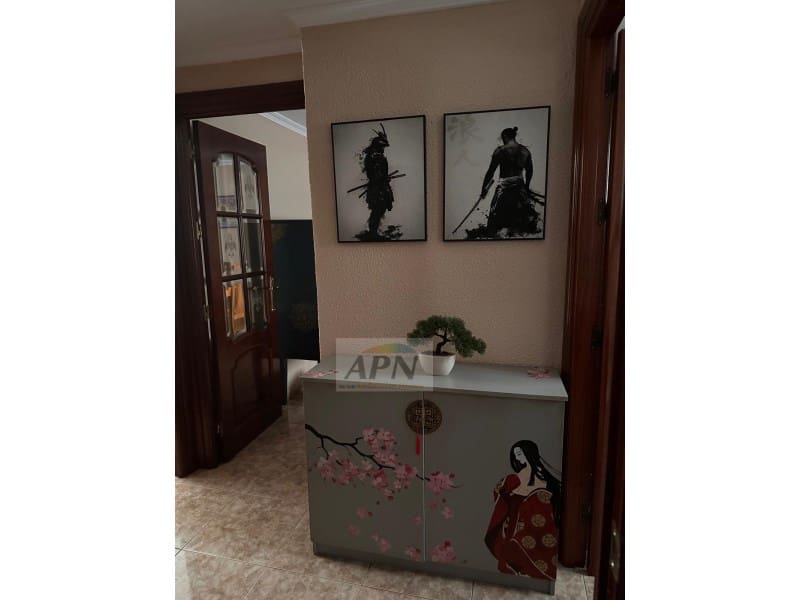 4 soveværelse Lejlighed til salg i Malaga by - € 390.000 (Ref: 9732014)