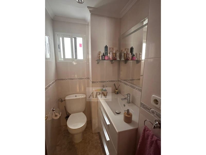 4 soveværelse Lejlighed til salg i Malaga by - € 390.000 (Ref: 9732014)