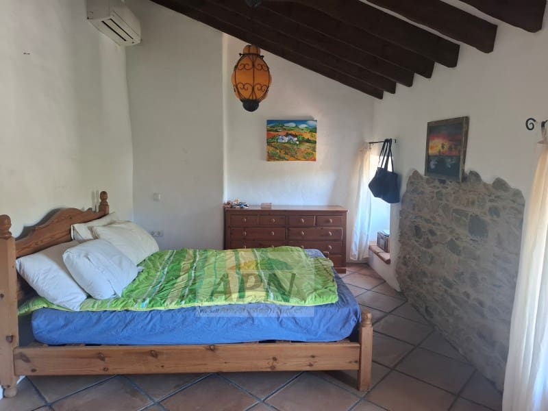 7 sypialnia Finka/Dom wiejski na sprzedaż w Alora - 280 000 € (Ref: 9808079)