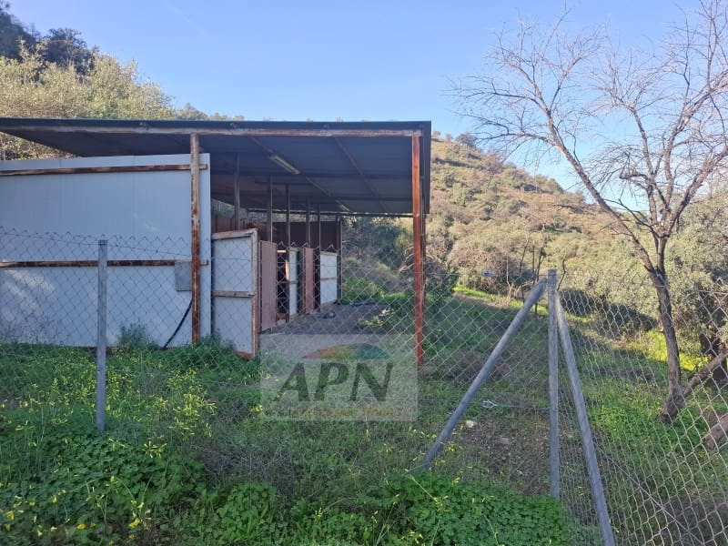 7 sypialnia Finka/Dom wiejski na sprzedaż w Alora - 280 000 € (Ref: 9808079)