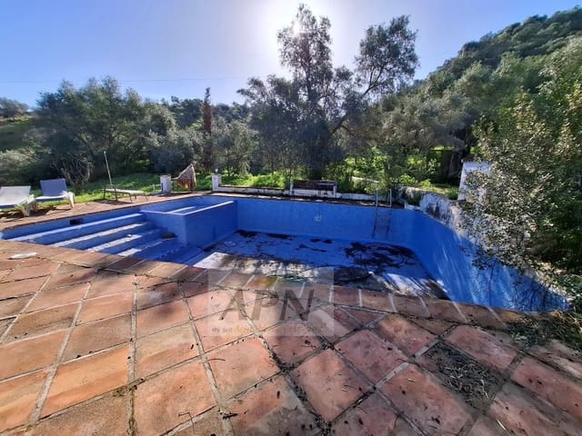 7 sypialnia Finka/Dom wiejski na sprzedaż w Alora - 280 000 € (Ref: 9808079)