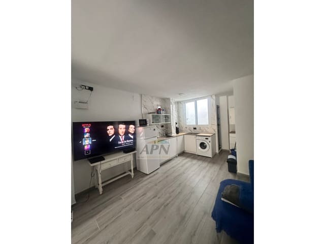 2 bedroom Apartment for rent in Alora - € 800 (Ref: 9813793)