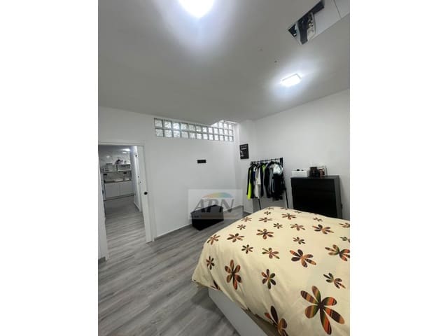 2 bedroom Apartment for rent in Alora - € 800 (Ref: 9813793)