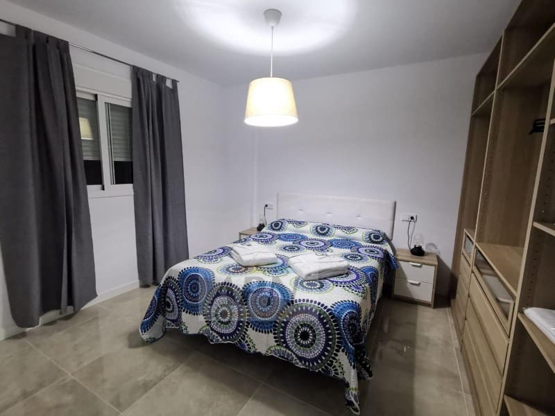 2 soverom Penthouse til leie i Alora - € 1 000 (Ref: 9849502)
